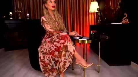 Miss Ema Devine online show from September 15, 5:02 pm