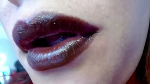 Miss Evoleth online show from December 27, 1:28 pm