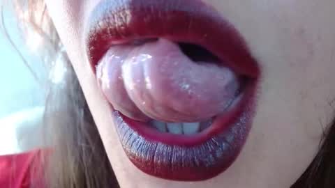 Miss Evoleth online show from October 16, 7:37 pm