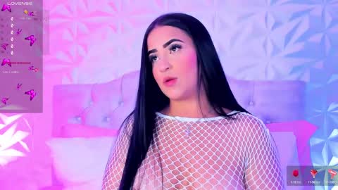 Snapshot of miss_ivy4 chatting on December 9, 11:03 pm Ivy online show from December 9, 11:03 pm