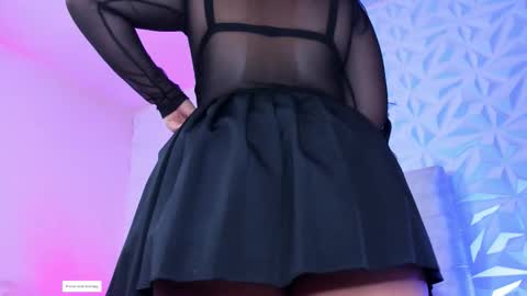 Ivy online show from March 29, 1:27 am