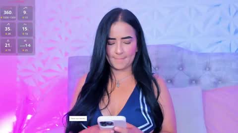 Snapshot of miss_ivy4 chatting on April 25, 6:05 pm Ivy online show from April 25, 6:05 pm
