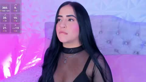 Snapshot of miss_ivy4 chatting on May 17, 4:21 am Ivy online show from May 17, 4:21 am