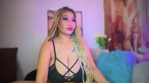 Jasmine online show from March 10, 7:21 am