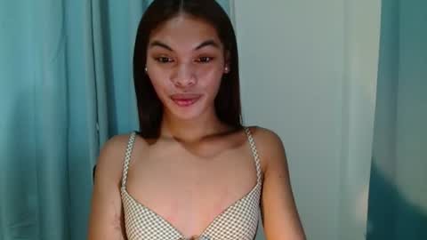 Snapshot of miss_jhes chatting on July 2, 3:23 am Jhes online show from July 2, 3:23 am
