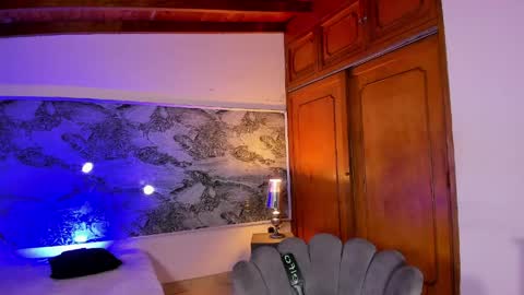 miss_khalifadoll online show from May 16, 4:31 am