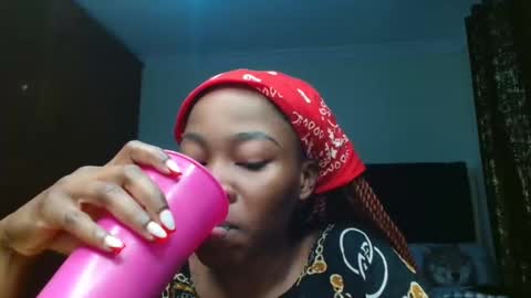 Snapshot of miss_kiarrafit chatting on January 28, 1:49 pm Miss Kiarrafit online show from January 28, 1:49 pm