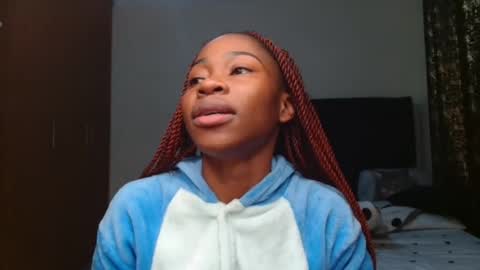 Snapshot of miss_kiarrafit chatting on January 31, 3:09 am Miss Kiarrafit online show from January 31, 3:09 am