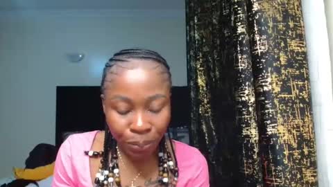 Snapshot of miss_kiarrafit chatting on March 1, 7:04 pm Miss Kiarrafit online show from March 1, 7:04 pm