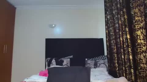 Snapshot of miss_kiarrafit chatting on March 6, 11:47 am Miss Kiarrafit online show from March 6, 11:47 am