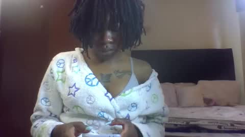 Snapshot of miss_kiarrafit chatting on October 14, 8:04 am Miss Kiarrafit online show from October 14, 8:04 am