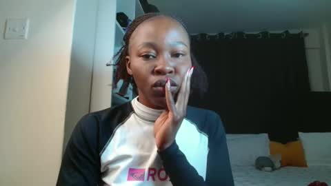 Miss Kiarrafit online show from March 8, 5:00 am