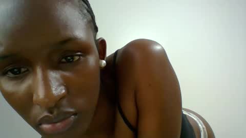 Snapshot of miss_kiki7 chatting on October 12, 11:31 am kiki online show from October 12, 11:31 am
