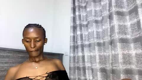 kiki online show from February 24, 12:08 am