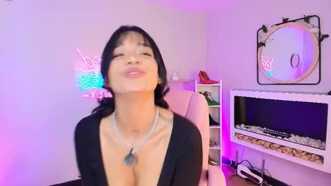 Snapshot of miss_koko_ chatting on November 10, 8:19 pm Miss koko online show from November 10, 8:19 pm