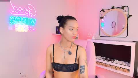 Snapshot of miss_koko_ chatting on November 19, 8:42 pm Miss koko online show from November 19, 8:42 pm