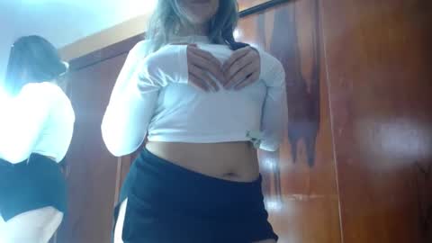 lilieth  online show from February 27, 12:32 am