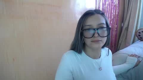 lilieth  online show from March 7, 7:38 pm