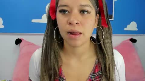 miss_lucyla online show from July 22, 11:02 am