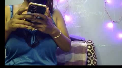 Snapshot of miss_mahi69 chatting on December 20, 11:39 am Mahi online show from December 20, 11:39 am
