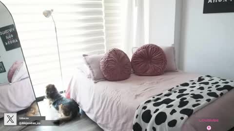 Snapshot of miss_meii chatting on May 5, 6:16 pm Alejandra online show from May 5, 6:16 pm