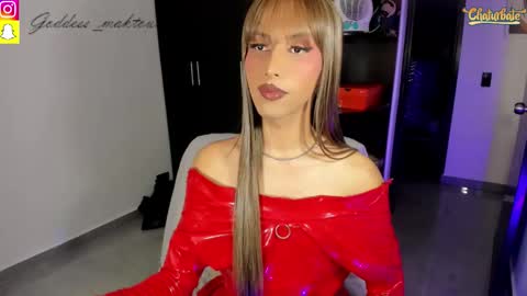 Goddess Myers  thumb up is important for me kisses  online show from March 27, 2:50 pm