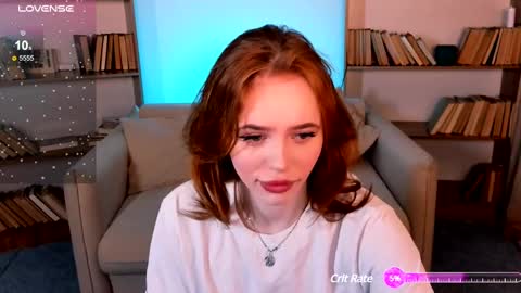 Snapshot of miss_redfox chatting on February 10, 2:08 am Margo online show from February 10, 2:08 am