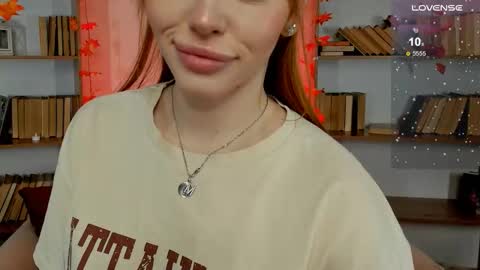 Snapshot of miss_redfox chatting on September 21, 3:30 am Margo online show from September 21, 3:30 am