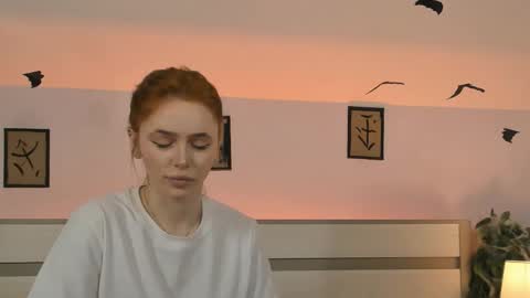 Snapshot of miss_redfox chatting on October 30, 5:42 am Margo online show from October 30, 5:42 am