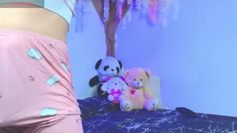 Snapshot of miss_sammyrose chatting on May 28, 3:04 am SAMMY online show from May 28, 3:04 am