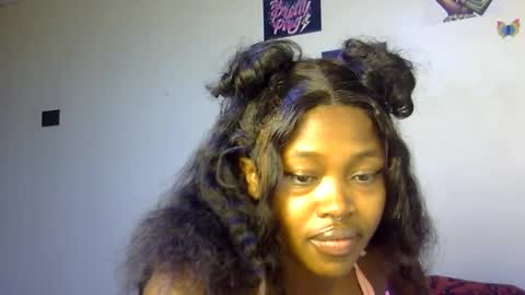 miss_sexyyy online show from October 14, 9:15 pm