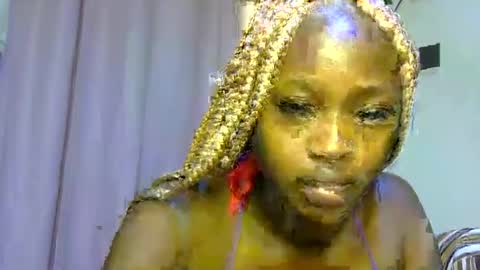 miss_sexyyy online show from October 29, 5:47 pm