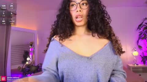 Amy Olivera online show from November 6, 1:12 pm