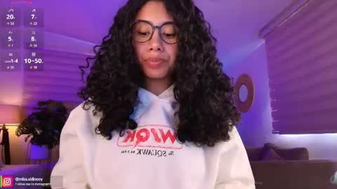 Amy Olivera online show from July 7, 12:53 pm