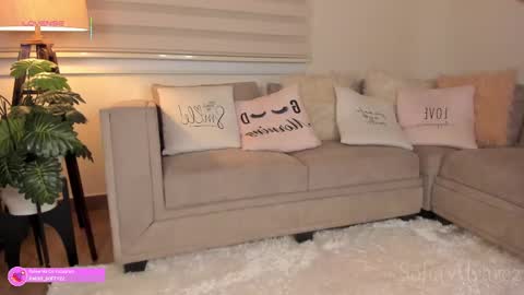 Sofia Alvarez online show from February 28, 11:36 am