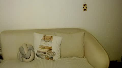 Snapshot of miss_sophiiee chatting on May 15, 2:18 am Sophie online show from May 15, 2:18 am