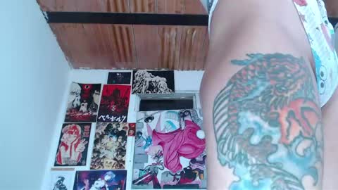 Kortana 2.0 dont forget thumbs up and follow me on twitter online show from April 27, 5:55 pm