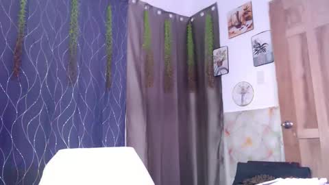 IM SUGAR online show from April 5, 11:13 pm