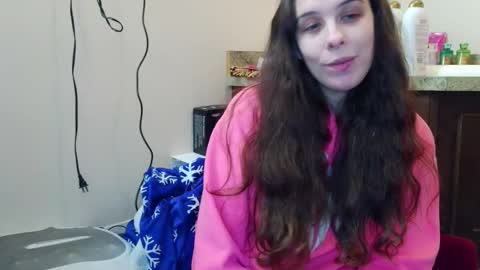 Snapshot of miss_sunshine01 chatting on November 28, 12:46 am Bella online show from November 28, 12:46 am