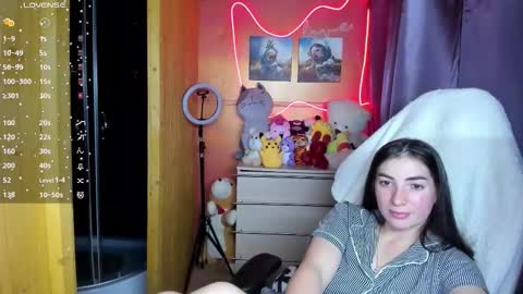 Snapshot of miss_tasy chatting on November 16, 2:44 pm Melanie January 15th is my birthday there will be an interesting show online show from November 16, 2:44 pm