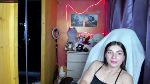 Snapshot of miss_tasy chatting on July 19, 3:43 am Melanie January 15th is my birthday there will be an interesting show online show from July 19, 3:43 am