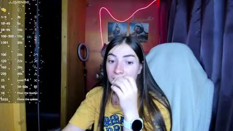 Snapshot of miss_tasy chatting on July 24, 2:20 am Melanie January 15th is my birthday there will be an interesting show online show from July 24, 2:20 am