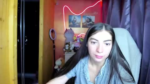 Snapshot of miss_tasy chatting on August 3, 3:27 am Melanie January 15th is my birthday there will be an interesting show online show from August 3, 3:27 am