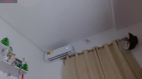 hanna    online show from February 14, 12:41 am