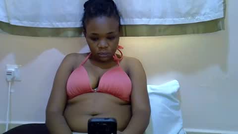 Snapshot of miss_velour chatting on April 30, 7:36 am miss_velour online show from April 30, 7:36 am