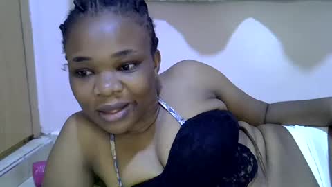 Snapshot of miss_velour chatting on June 22, 6:49 pm miss_velour online show from June 22, 6:49 pm