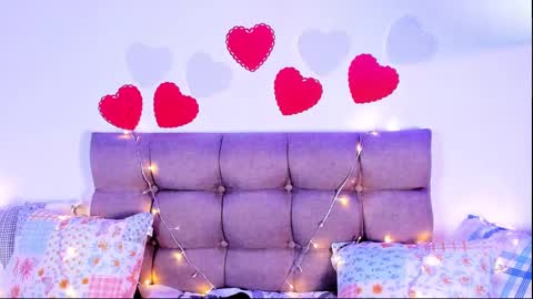 Snapshot of miss_veronica2 chatting on February 14, 12:03 pm Miss Veronica online show from February 14, 12:03 pm