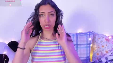 Snapshot of miss_veronica2 chatting on February 19, 6:00 pm Miss Veronica online show from February 19, 6:00 pm