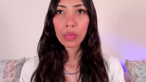 Snapshot of miss_veronica2 chatting on September 15, 1:33 pm Miss Veronica online show from September 15, 1:33 pm