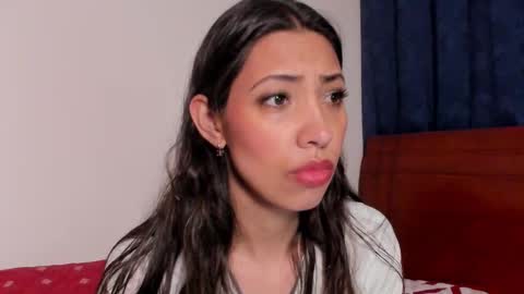 Snapshot of miss_veronica2 chatting on November 18, 1:15 pm Miss Veronica online show from November 18, 1:15 pm